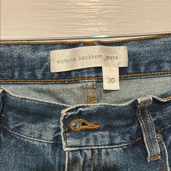 Victoria Beckham Classic Blue Jeans with Subtle Fading - Picture 1 of 14